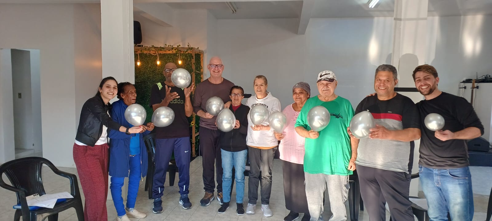 Atividade física 4 com idosos